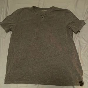 Lucky brand men’s Henley tee shirt XL